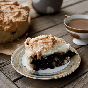 Old Fashioned Chocolate Meringue Pie